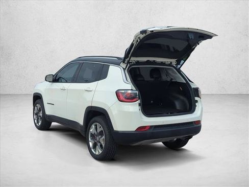 Used 2018 Jeep Compass Limited AWD/4WD image 11