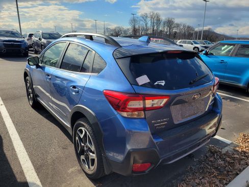 Used 2019 Subaru Crosstrek 2.0i Limited w/ Moonroof Package w/Navigation image 4