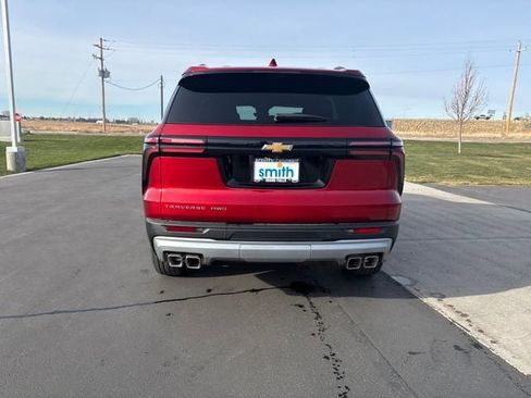 New 2026 Chevrolet Traverse LT w/ Driver Confidence Package image 4