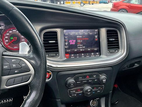 Used 2020 Dodge Charger SRT Hellcat w/ Harman/Kardon Audio Group RWD image 5