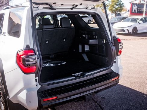 Used 2025 Toyota 4Runner TRD Off-Road Premium image 42