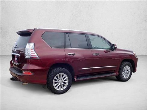 Used 2016 Lexus GX 460 w/ Premium Package image 4