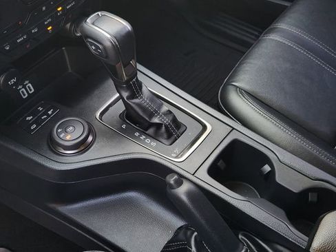 Used 2023 Ford Ranger Lariat w/ Equipment Group 501A High image 18