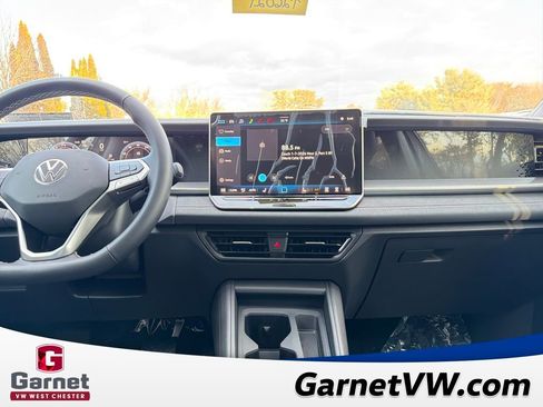 New 2026 Volkswagen Tiguan SE image 12
