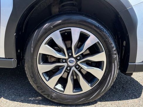 Certified 2023 Subaru Outback Limited XT AWD/4WD image 25