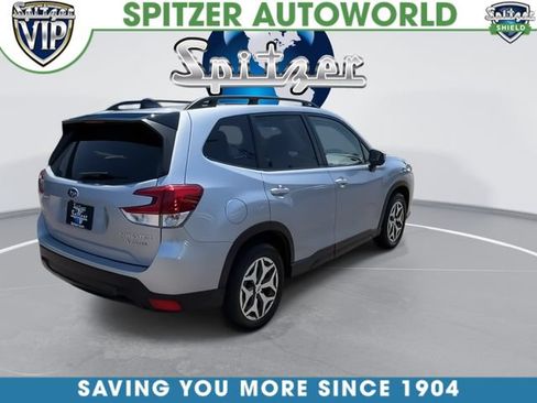 Used 2024 Subaru Forester Premium AWD/4WD image 10