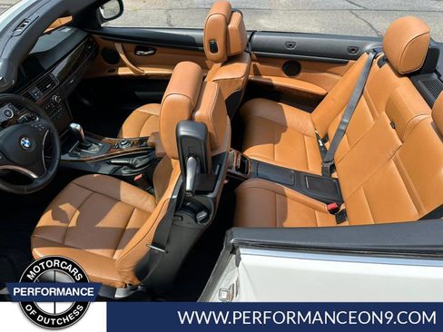 Used 2010 BMW 328i Convertible image 15