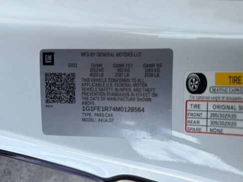 Used 2021 Chevrolet Camaro SS RWD image 31