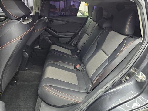 Used 2019 Subaru Crosstrek 2.0i Premium image 11