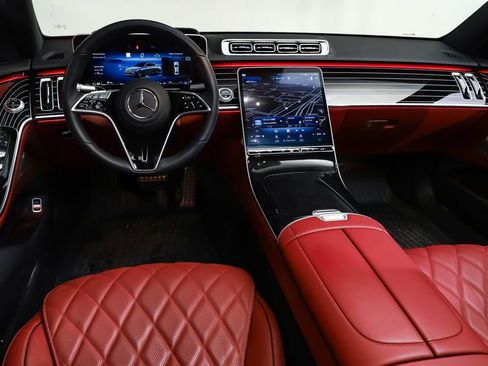 Certified 2024 Mercedes-Benz S 580 4MATIC Sedan image 6