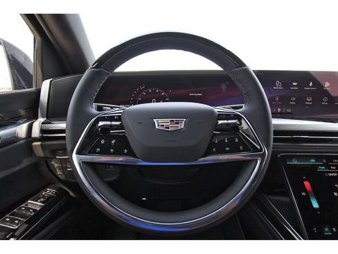 New 2026 Cadillac Escalade 2WD image 14