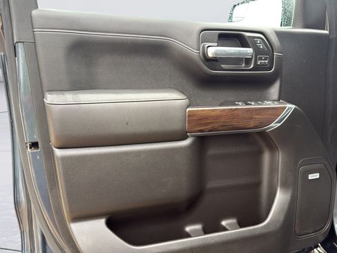 Used 2019 GMC Sierra 1500 SLT w/ SLT Convenience Package AWD/4WD image 19