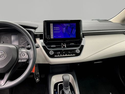 Used 2023 Toyota Corolla LE w/ Carpet Mat Package (TMS) FWD image 9