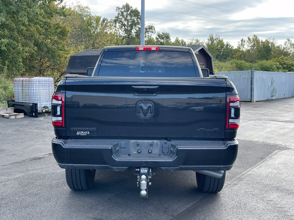 Used 2024 RAM 2500 Big Horn w/ Night Edition AWD/4WD image 10