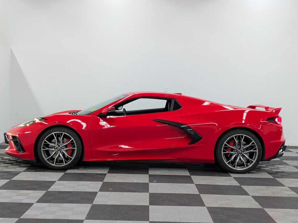 Used 2024 Chevrolet Corvette Stingray Preferred Conv w/ Z51 Performance Package RWD image 8