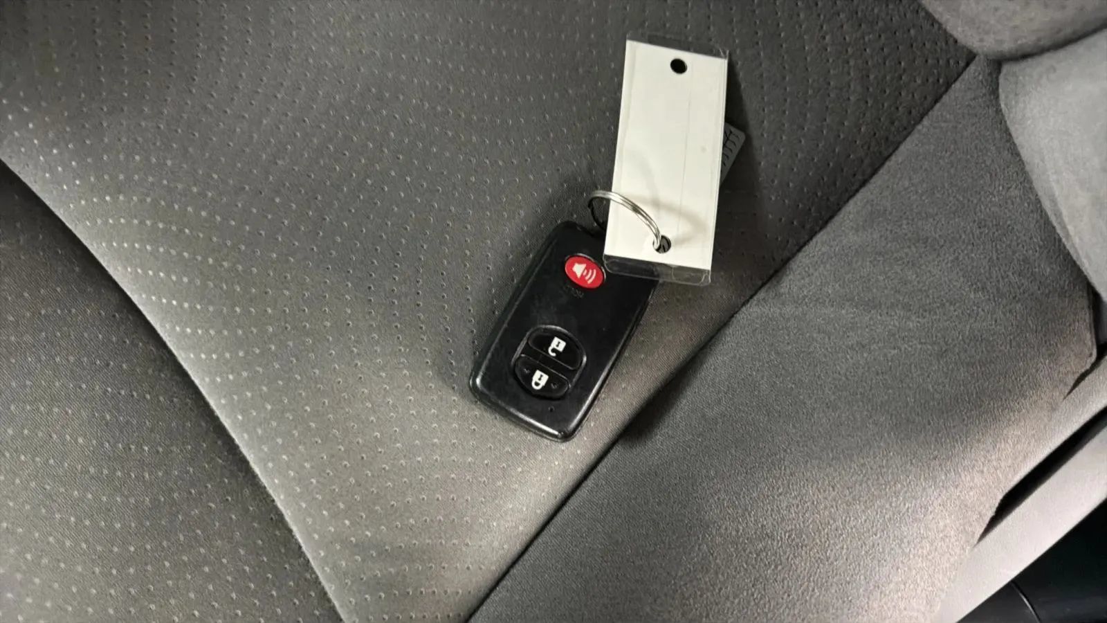 Used 2015 Toyota Prius Two FWD image 30