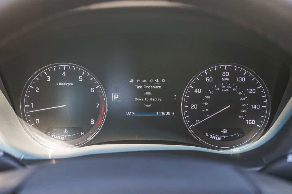 Used 2017 Genesis G80 3.8 RWD image 23