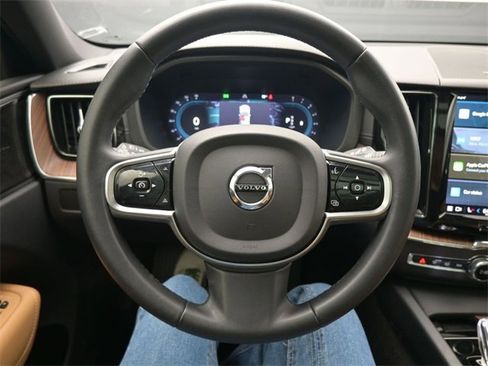 Used 2023 Volvo XC60 B5 Ultimate w/ Protection Package Premier image 24