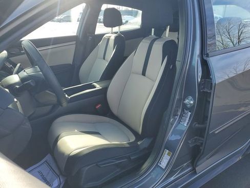 Used 2018 Honda Civic Sport image 19