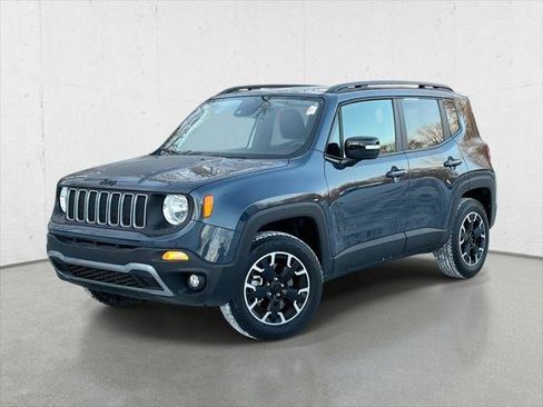 Certified 2023 Jeep Renegade Latitude image 1