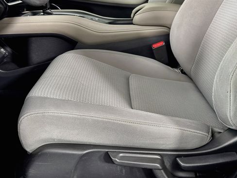 Certified 2019 Honda HR-V EX image 18