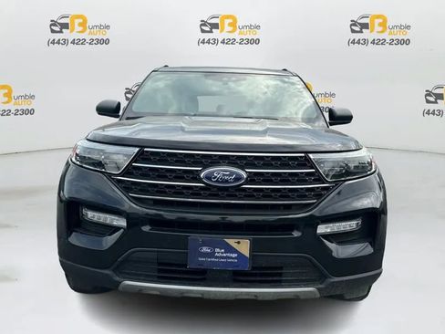 Used 2020 Ford Explorer XLT w/ Equipment Group 202A AWD/4WD image 2