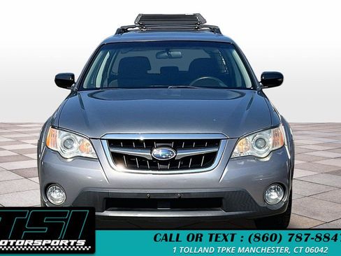 Used 2009 Subaru Outback 2.5i Special Edition AWD/4WD image 3