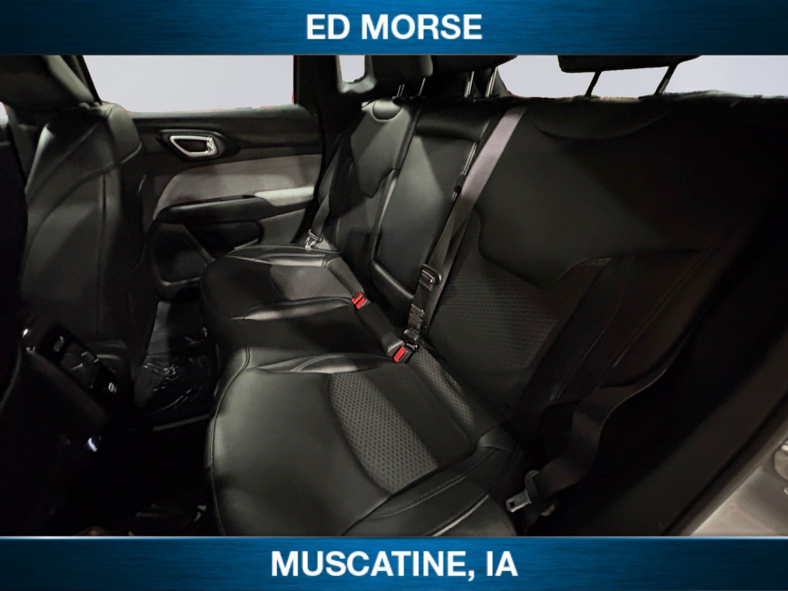 Used 2024 Jeep Compass Latitude AWD/4WD image 13