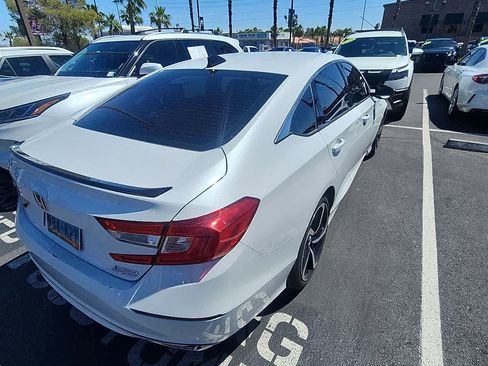 Used 2022 Honda Accord Sport image 7