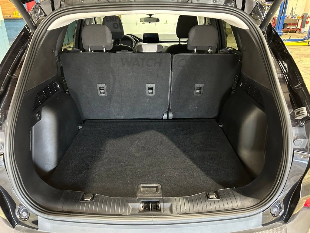 Used 2023 Ford Escape Active AWD/4WD image 12