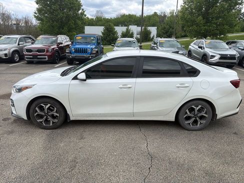 Used 2021 Kia Forte LXS FWD image 3