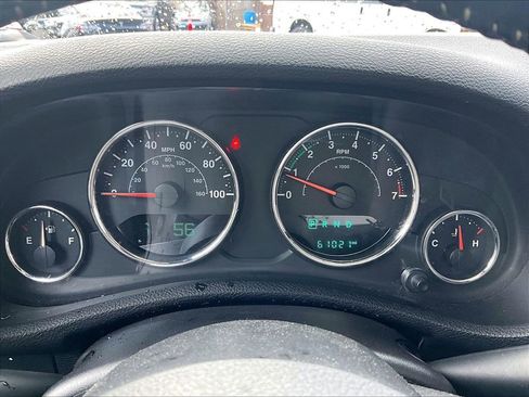 Used 2018 Jeep Wrangler Sport image 18