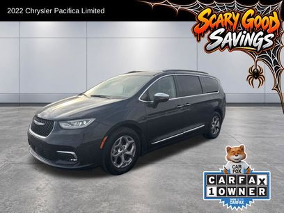 Used 2022 Chrysler Pacifica Limited
