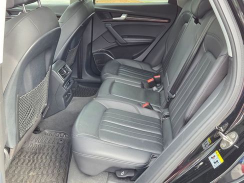 Used 2019 Audi Q5 2.0T Premium Plus w/ Premium Plus Package image 11