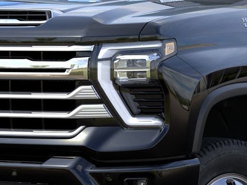 New 2026 Chevrolet Silverado 3500 High Country w/ Technology Package AWD/4WD image 10