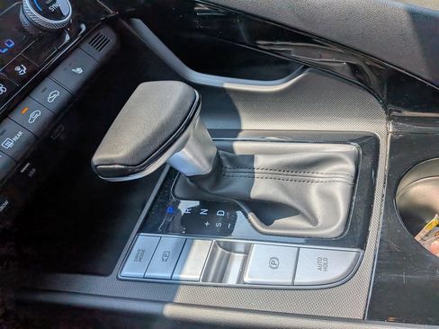 Certified 2023 Hyundai Elantra SEL w/ Convenience Package FWD image 18
