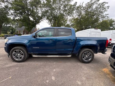 Used 2019 Chevrolet Colorado LT RWD image 4
