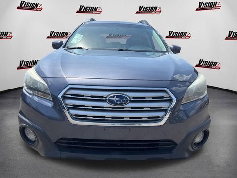Used 2017 Subaru Outback 2.5i Premium AWD/4WD image 2