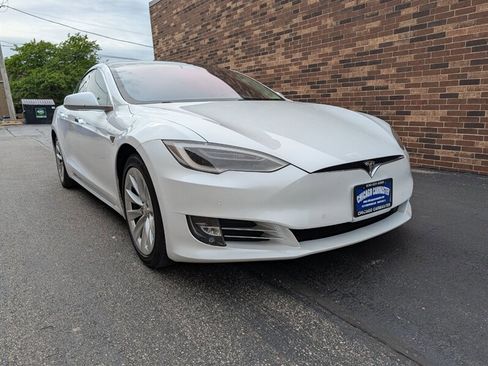 Used 2017 Tesla Model S RWD image 36
