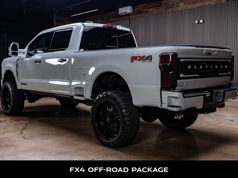 Used 2026 Ford F250 Platinum w/ Platinum Plus Package AWD/4WD image 7