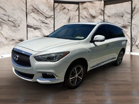 Used 2019 INFINITI QX60 Luxe w/ Essential Package FWD image 1