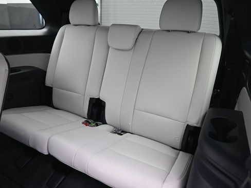 Used 2026 Hyundai Palisade Calligraphy AWD/4WD image 13