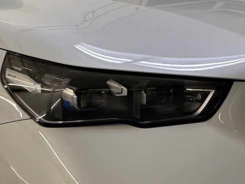 Used 2026 BMW 530i w/ Premium Package image 10