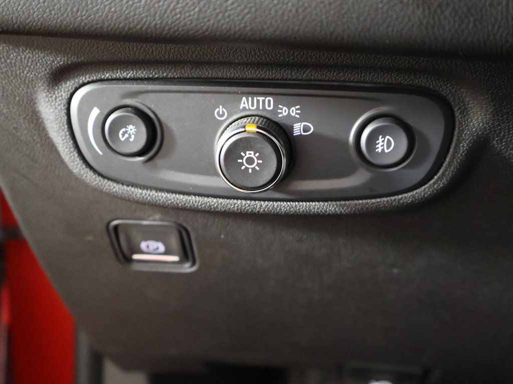 Used 2024 GMC Terrain AT4 w/ LPO, Floor Liner Package AWD/4WD image 35