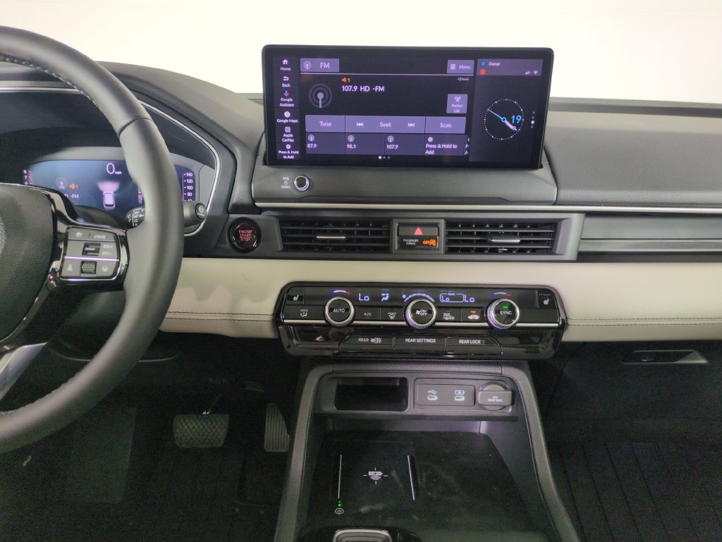 New 2026 Honda Pilot Touring image 20