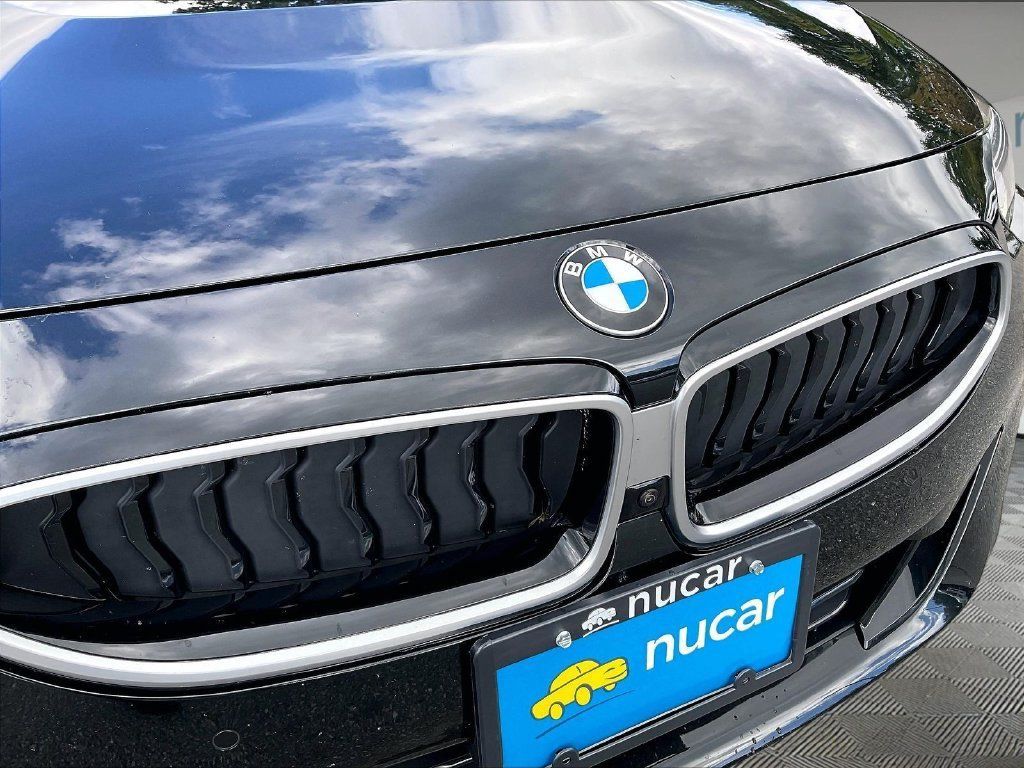 Used 2025 BMW 230i Coupe w/ M Sport Package RWD image 29