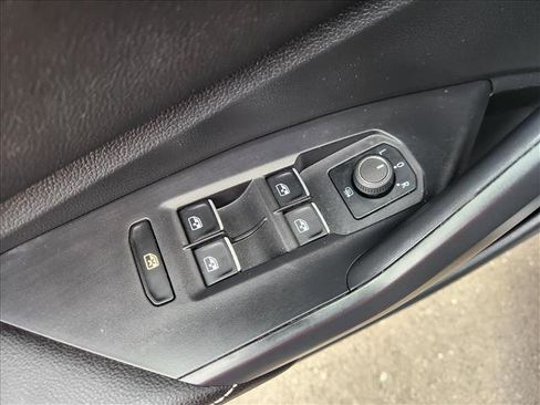 Certified 2024 Volkswagen Jetta S image 26