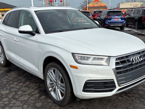 Used 2018 Audi Q5 2.0T Premium Plus w/ Premium Plus Package image 1