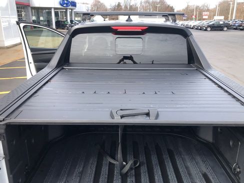 Certified 2024 Hyundai Santa Cruz Limited image 35