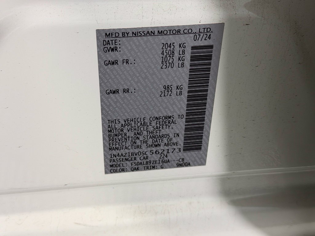 Used 2025 Nissan Leaf S FWD image 23